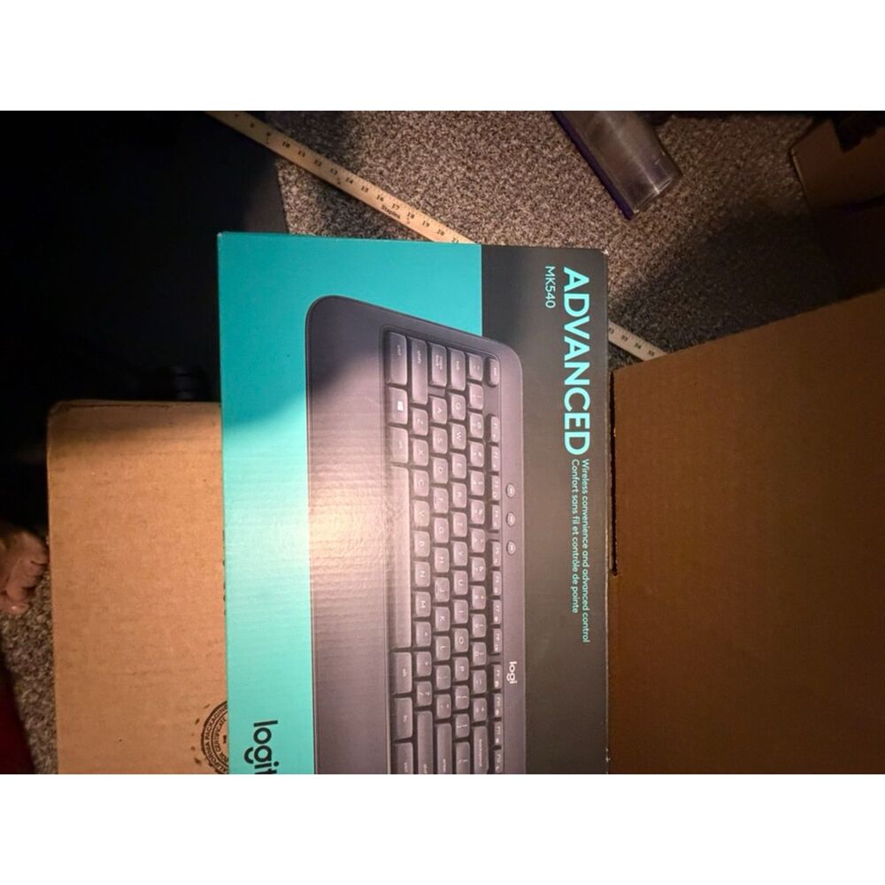 Advanced Logitech Keyboards With Mouse combo set - Picture 11 of 13